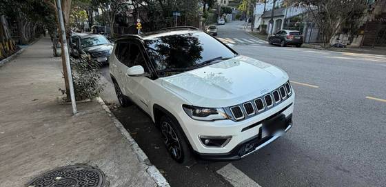 JEEP COMPASS 2.0 16V FLEX LIMITED AUTOMÁTICO JEEP COMPASS 2.0 16V FLEX LIMITED AUTOMÁTICO